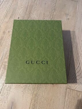 Gucci Shoe Box (Med)
